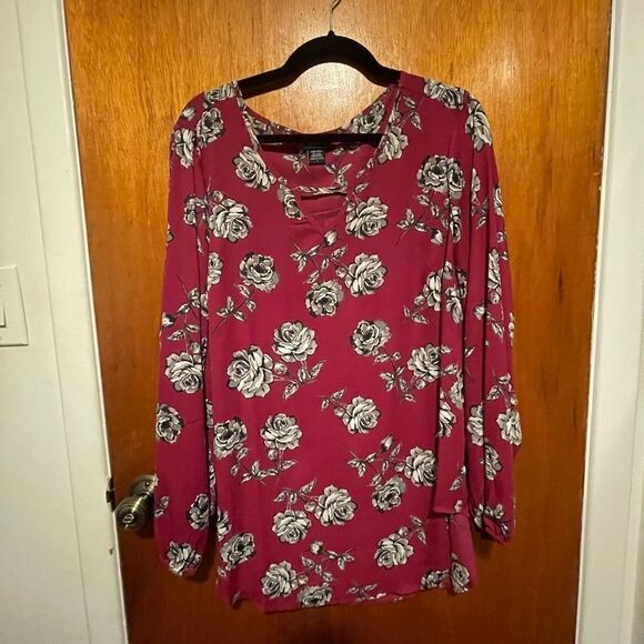 Dark Pink Floral Top  - Picture 5 of 7